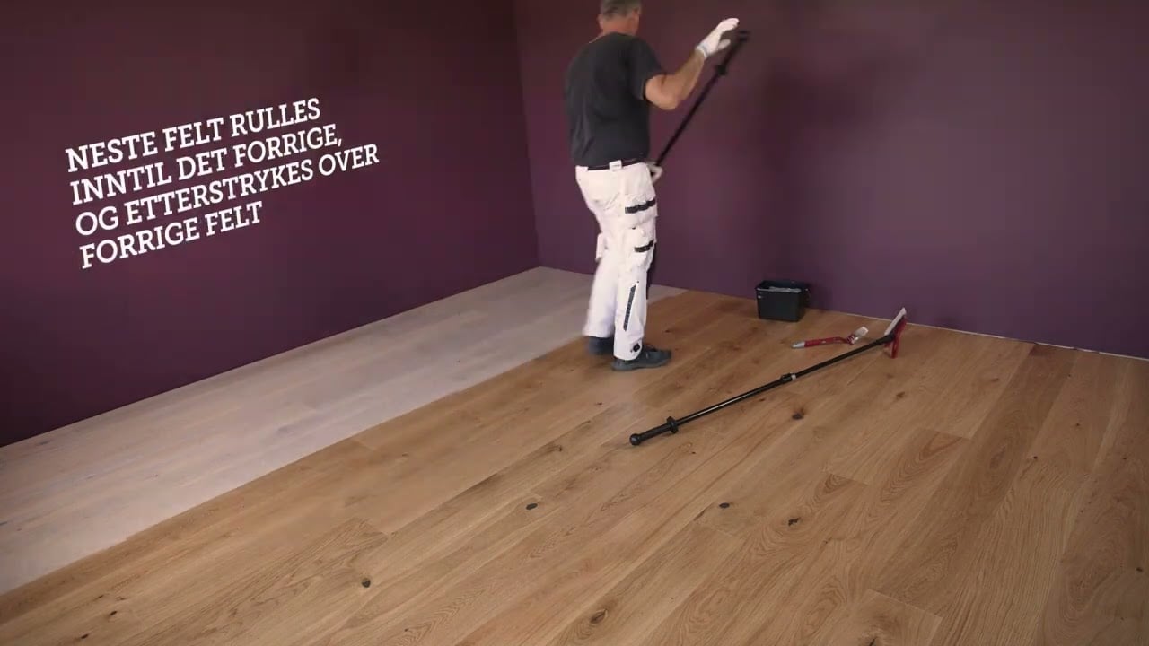 Bytt farge på gulvet uten slipemaskin med Nyheten TreStjerner Gulvlakk Color