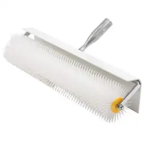 Piggrulle 50 cm med metallhåndtak 31 mm plastpigg