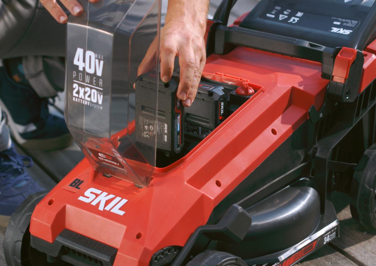 Gressklipper batt 0130ba m/lader og 2 batterier SKIL